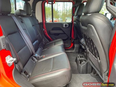 Used 2020 Jeep Gladiator Rubicon w/ Dual Top Group AWD/4WD image 7
