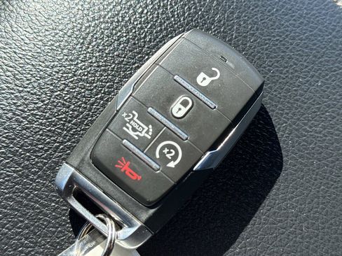 Used 2025 RAM 1500 Big Horn image 37