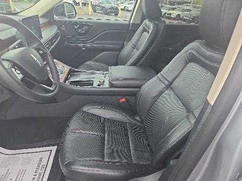 Certified 2024 Lincoln Aviator Reserve w/ Jet Package AWD/4WD image 6