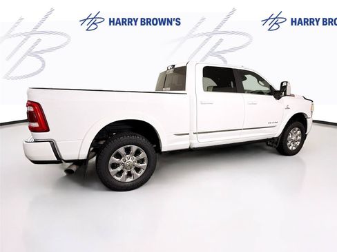 Used 2023 RAM 3500 Limited AWD/4WD image 32