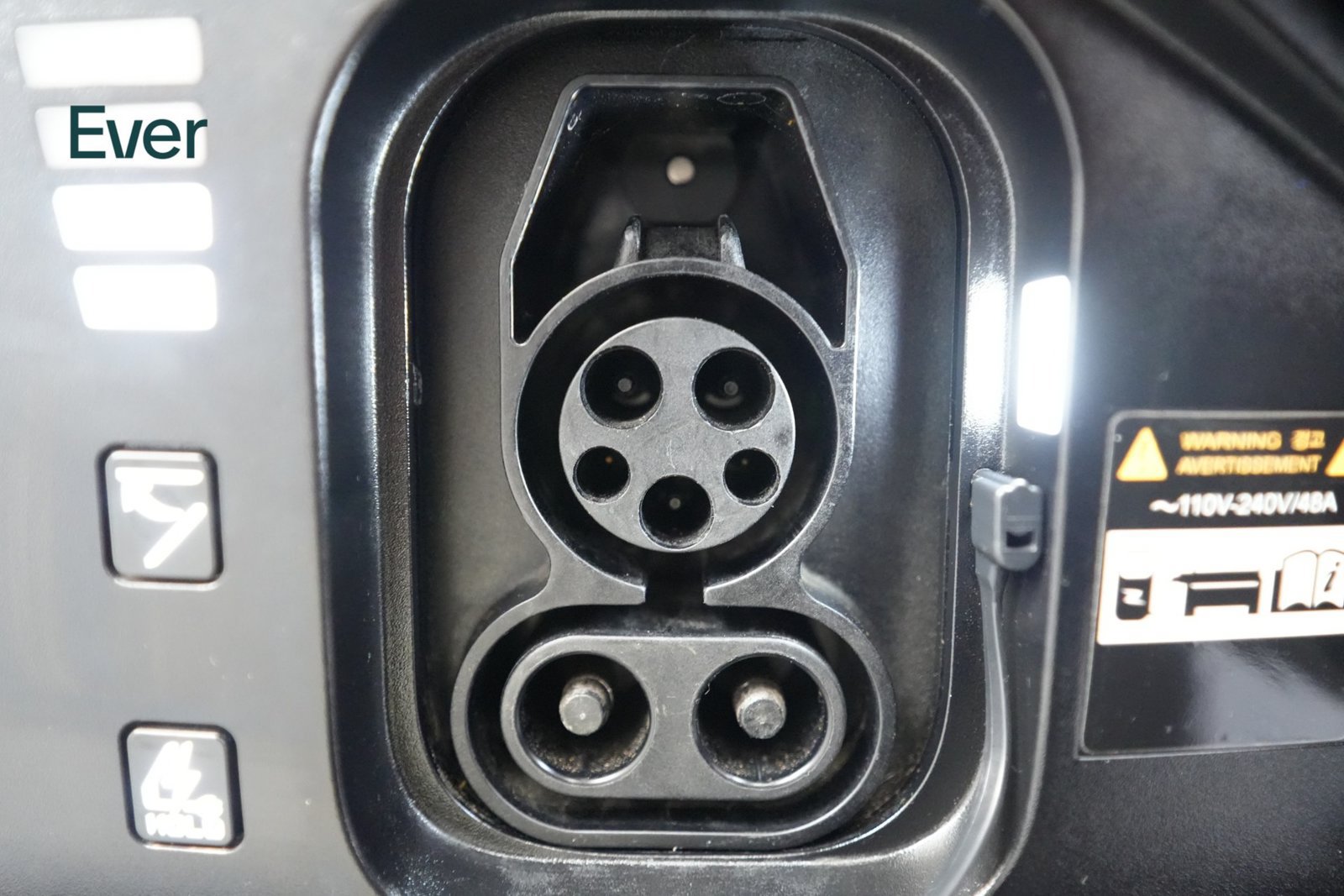 Used 2024 Kia EV6 Wind RWD image 10