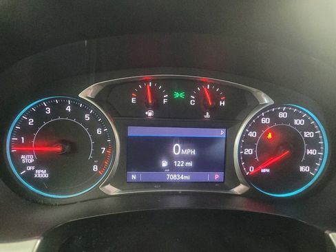 Used 2020 Chevrolet Traverse LT FWD image 23