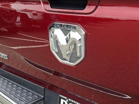 Certified 2022 RAM 1500 Big Horn AWD/4WD image 15