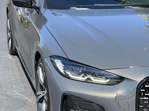 Used 2022 BMW 430i Coupe w/ M Sport Package RWD image 42