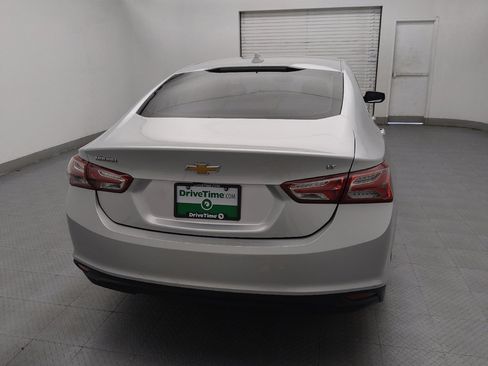 Used 2022 Chevrolet Malibu LT FWD image 7