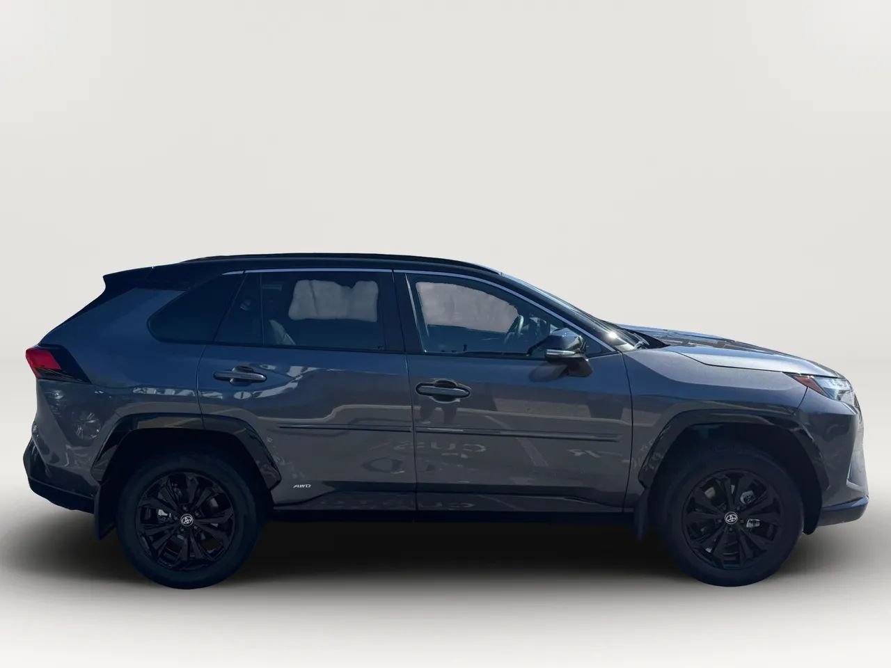 Used 2024 Toyota RAV4 XSE w/ Weather Package AWD/4WD image 2