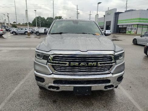 Used 2019 RAM 1500 Laramie AWD/4WD image 23