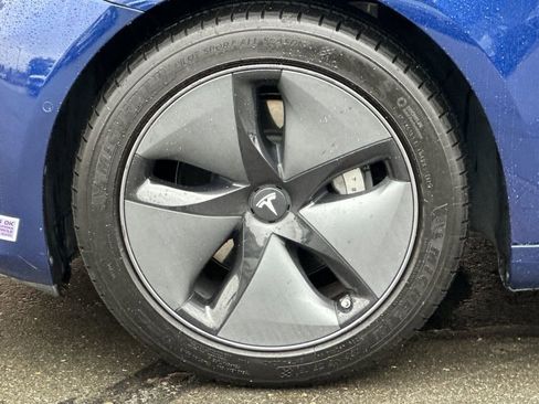 Used 2018 Tesla Model 3 Long Range RWD image 24