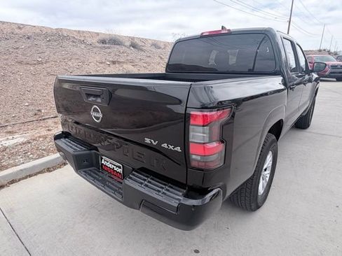Certified 2024 Nissan Frontier SV image 8