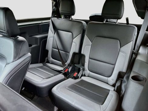 Used 2022 Ford Bronco Black Diamond AWD/4WD image 24