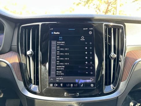 Used 2024 Volvo S60 B5 Ultimate image 12