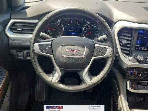 Used 2023 GMC Acadia SLE AWD/4WD image 17