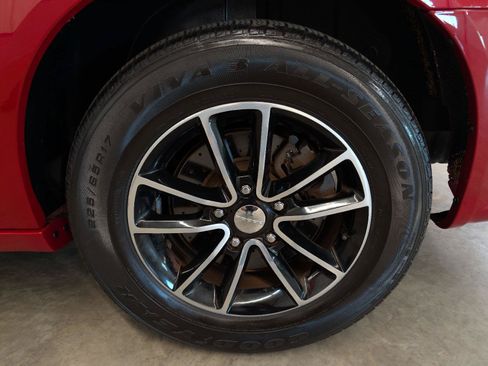 Used 2016 Dodge Grand Caravan SXT FWD image 49