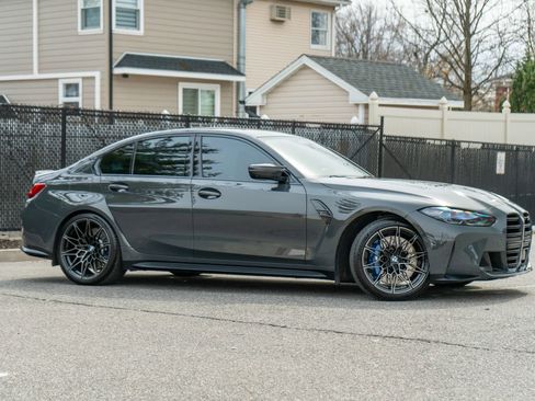 Used 2022 BMW M3 Competition w/ M Carbon Exterior Package AWD/4WD image 8