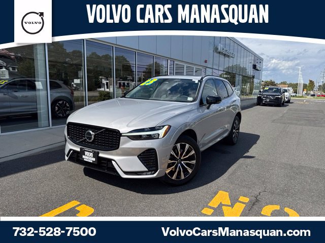 Used 2023 Volvo XC60 B5 Plus w/ Climate Package AWD/4WD image 1