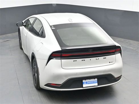 Used 2023 Toyota Prius LE image 24