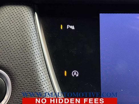 Used 2022 Cadillac XT5 Luxury image 34