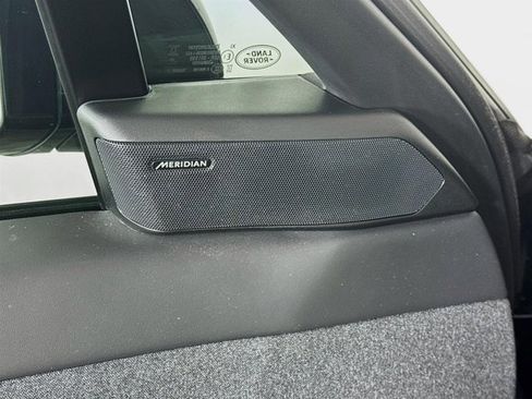 Used 2024 Land Rover Range Rover Sport SE image 21