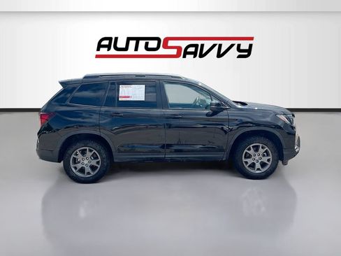 Used 2025 Honda Passport TrailSport image 8