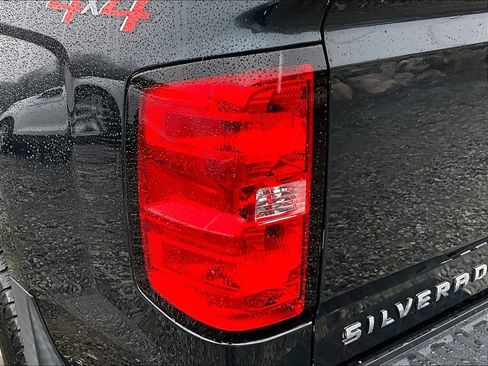 Used 2019 Chevrolet Silverado 1500 LT w/ All Star Edition image 29