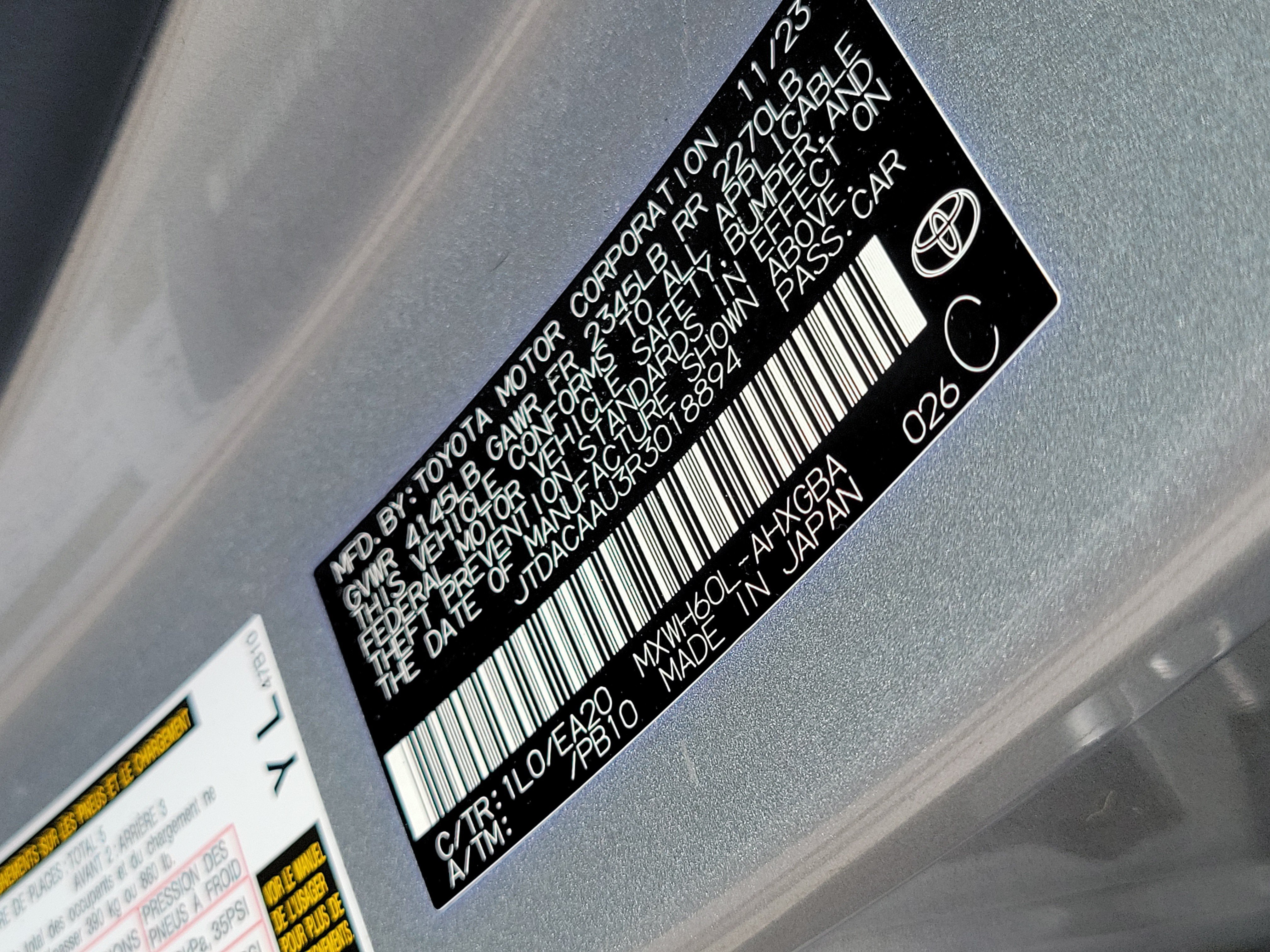 Used 2024 Toyota Prius XLE FWD image 10