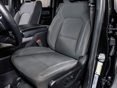 Used 2019 RAM 1500 Big Horn RWD image 28