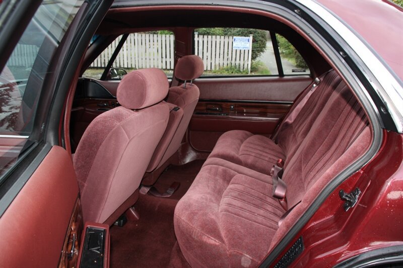 Used 1997 Buick Le Sabre Custom FWD image 14