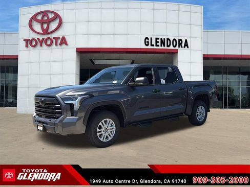 New 2026 Toyota Tundra SR5 AWD/4WD image 5