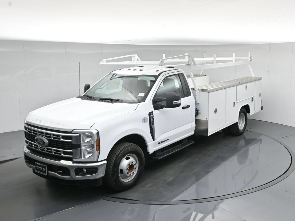 New 2025 Ford F350 XL w/ XL Chrome Package RWD image 41