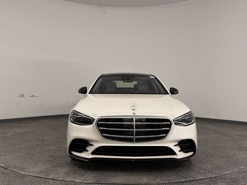 Certified 2022 Mercedes-Benz S 500 4MATIC image 5