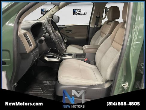 Used 2022 Nissan Frontier SV AWD/4WD image 9