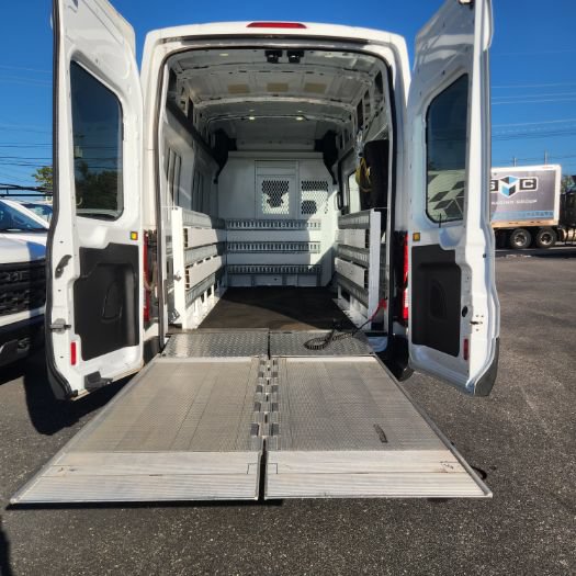 Used 2017 Ford Transit 250 148 High Roof RWD image 18