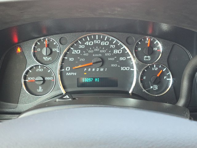 Used 2025 GMC Savana 2500 w/ Driver Convenience Package RWD image 20