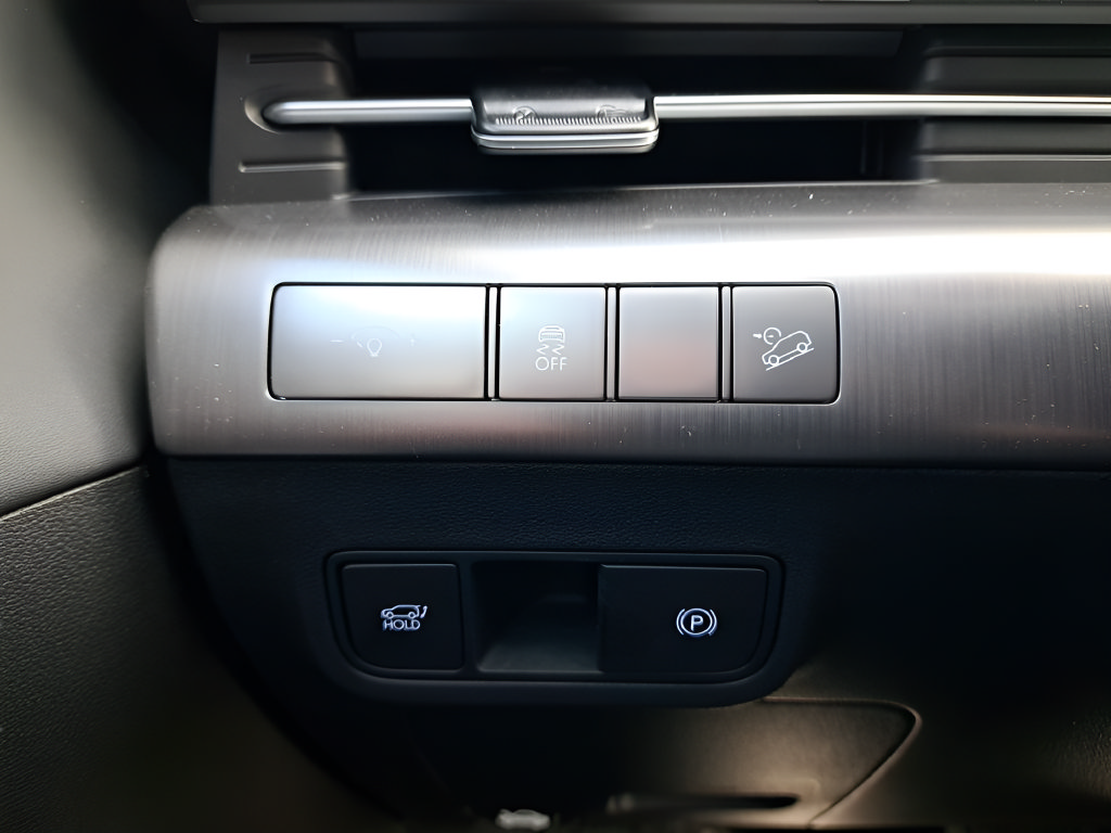 New 2026 Hyundai Kona Limited AWD/4WD image 31