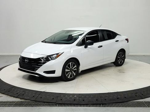 Used 2024 Nissan Versa S w/ S Plus Package FWD image 4