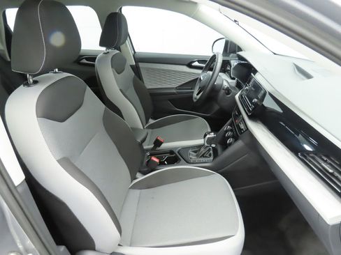 Certified 2024 Volkswagen Taos S image 18