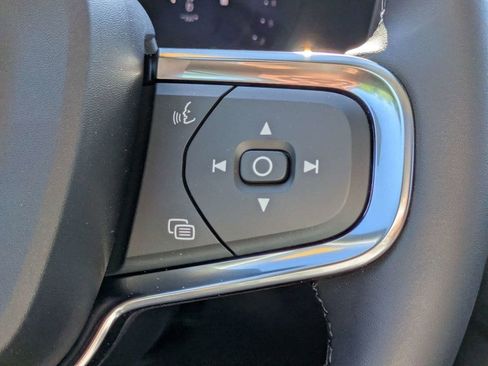 New 2026 Volvo XC40 B5 Core AWD/4WD image 29