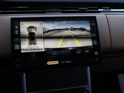 Certified 2024 Land Rover Range Rover SE AWD/4WD image 23