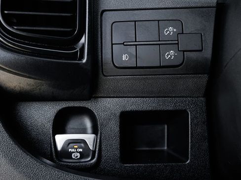 Used 2024 RAM ProMaster 2500 w/ Safety Group image 21