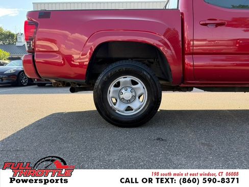 Used 2018 Toyota Tacoma SR AWD/4WD image 24