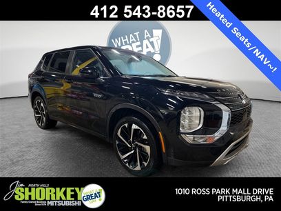 Used 2025 Mitsubishi Outlander SE