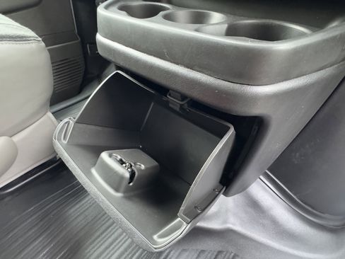 Used 2024 Chevrolet Express 2500 w/ Driver Convenience Package image 49