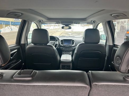 Used 2018 GMC Terrain SLT w/ Preferred Package image 38