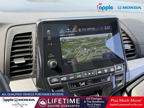 Used 2024 Honda Odyssey Touring image 14