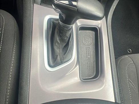 Used 2023 Dodge Charger SXT image 19