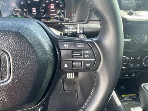 Used 2025 Honda Accord Sport image 22