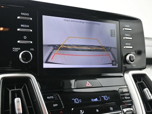 Used 2021 Kia Sorento S FWD image 25