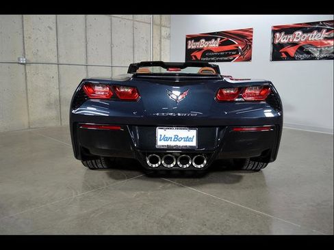 Used 2015 Chevrolet Corvette Stingray Convertible w/ 2LT Preferred Equipment Group RWD image 8