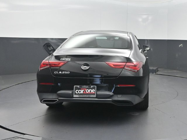 Used 2020 Mercedes-Benz CLA 250 w/ Premium Package image 20