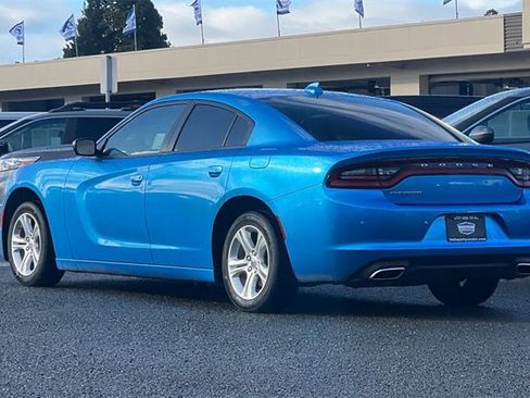 Used 2023 Dodge Charger SXT image 9